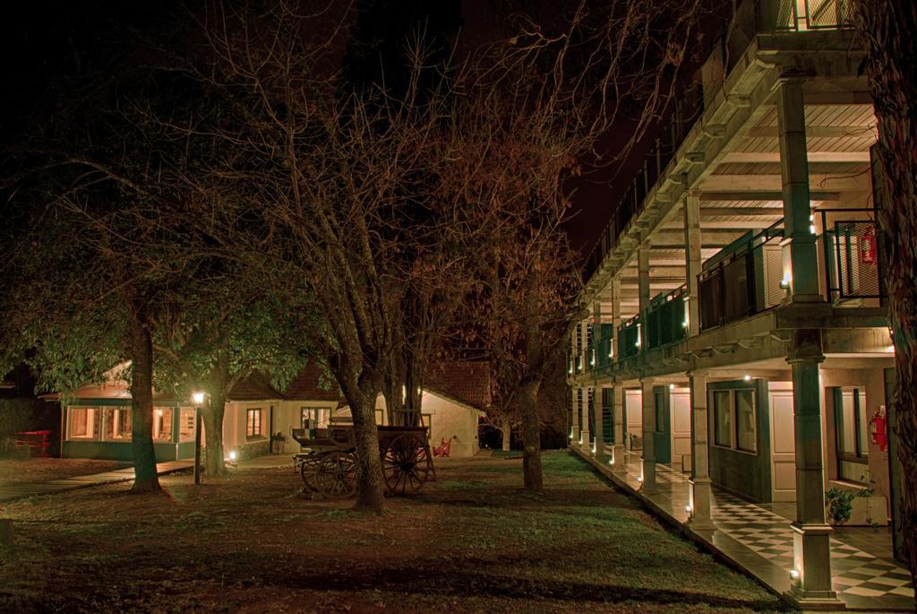 Atelier Hotel De Charme Вилья-Хенераль-Бельграно Экстерьер фото